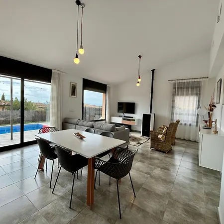 Sonnige Ferienvilla Medes Mar By Interhome בית נופש *